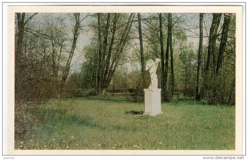 Statue of Cupid - Oranienbaum - Lomonosov - 1971 - Russia USSR - unused - JH Postcards