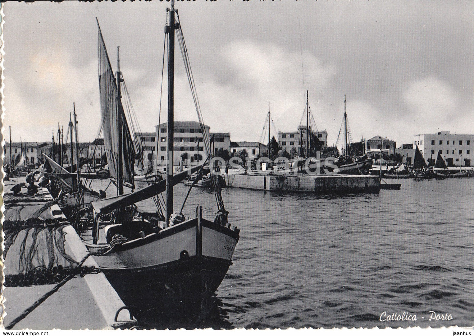 Cattolica - Porto - port - sailing boat - old postcard - 1950s - Italy - used - JH Postcards