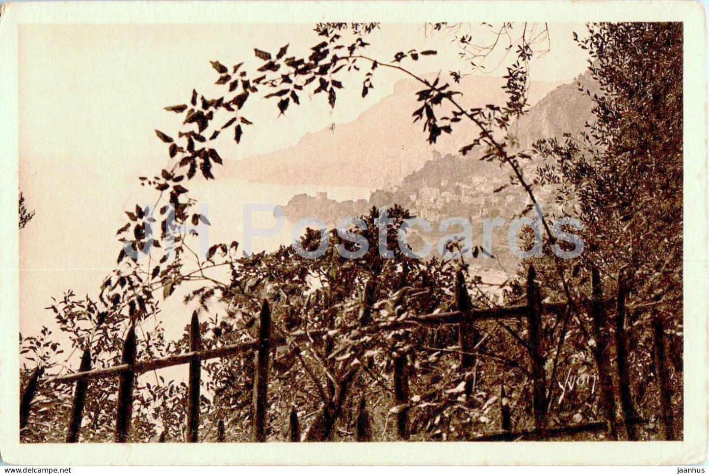 La Grande Corniche - La Tete de Chien dans un cadre - La Douce France - Cote d'Azur - old postcard - France - unused - JH Postcards