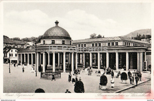 Bad Pyrmont - Brunnenplatz u Wandelhalle - 2143 - old postcard - Germany - unused - JH Postcards