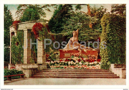 monument to Latvian poet Rainis - old postcard - 1957 - Latvia USSR - unused - JH Postcards