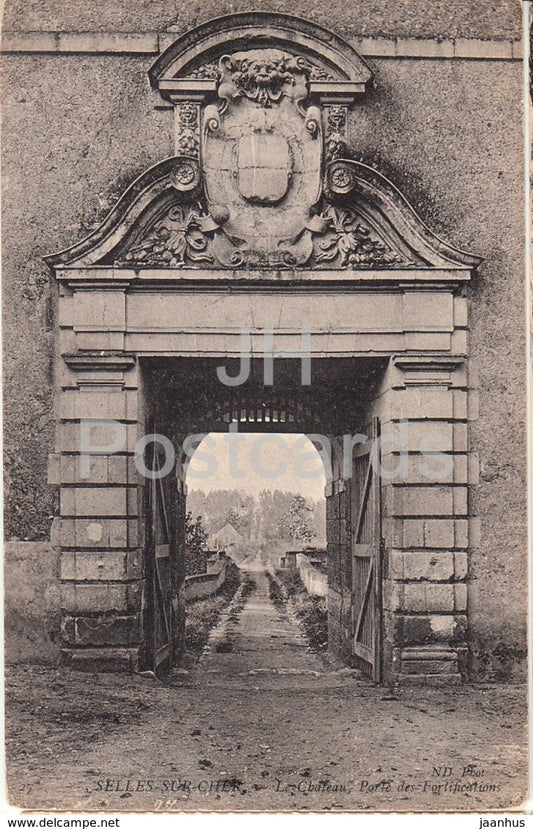 Selles Sur Cher - Le Chateau - Porte des Fortifications - castle - old postcard - France - unused