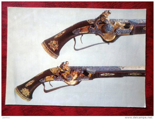 Moscow Kremlin Armoury Museum - Saddle Pistols,  Moscow 17th cent. - steel - wood - enamel  - unused - JH Postcards
