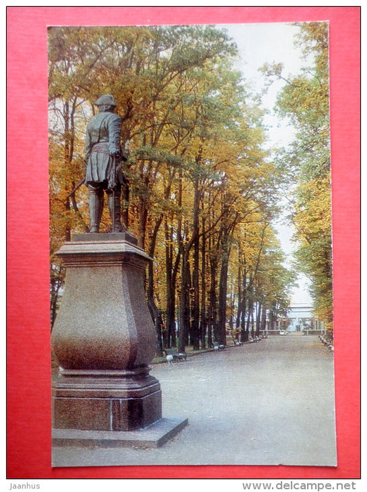 The Lower Park , Monument to Peter I in the Monplaisir Avenue - Petrodvorets - 1978 - USSR Russia - unused - JH Postcards