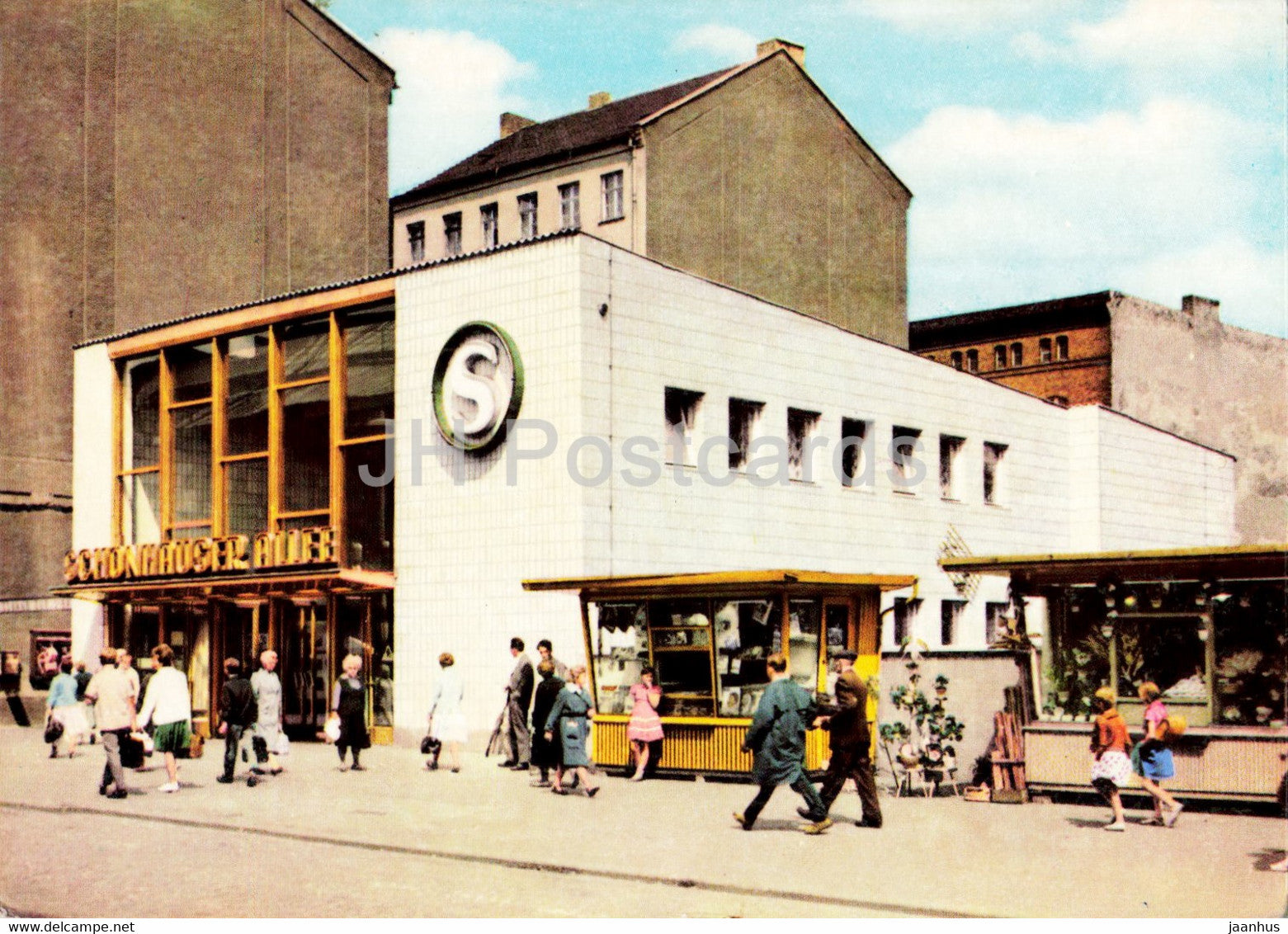 Berlin - Prenzlauer Berg - S Bahnhof Schonhauser Allee - railway station - 1967 - Germany DDR - used - JH Postcards