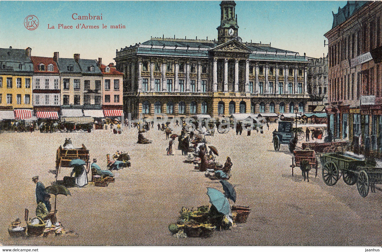 Cambrai - La Place d'Armes le Matin - old postcard - France - used - JH Postcards