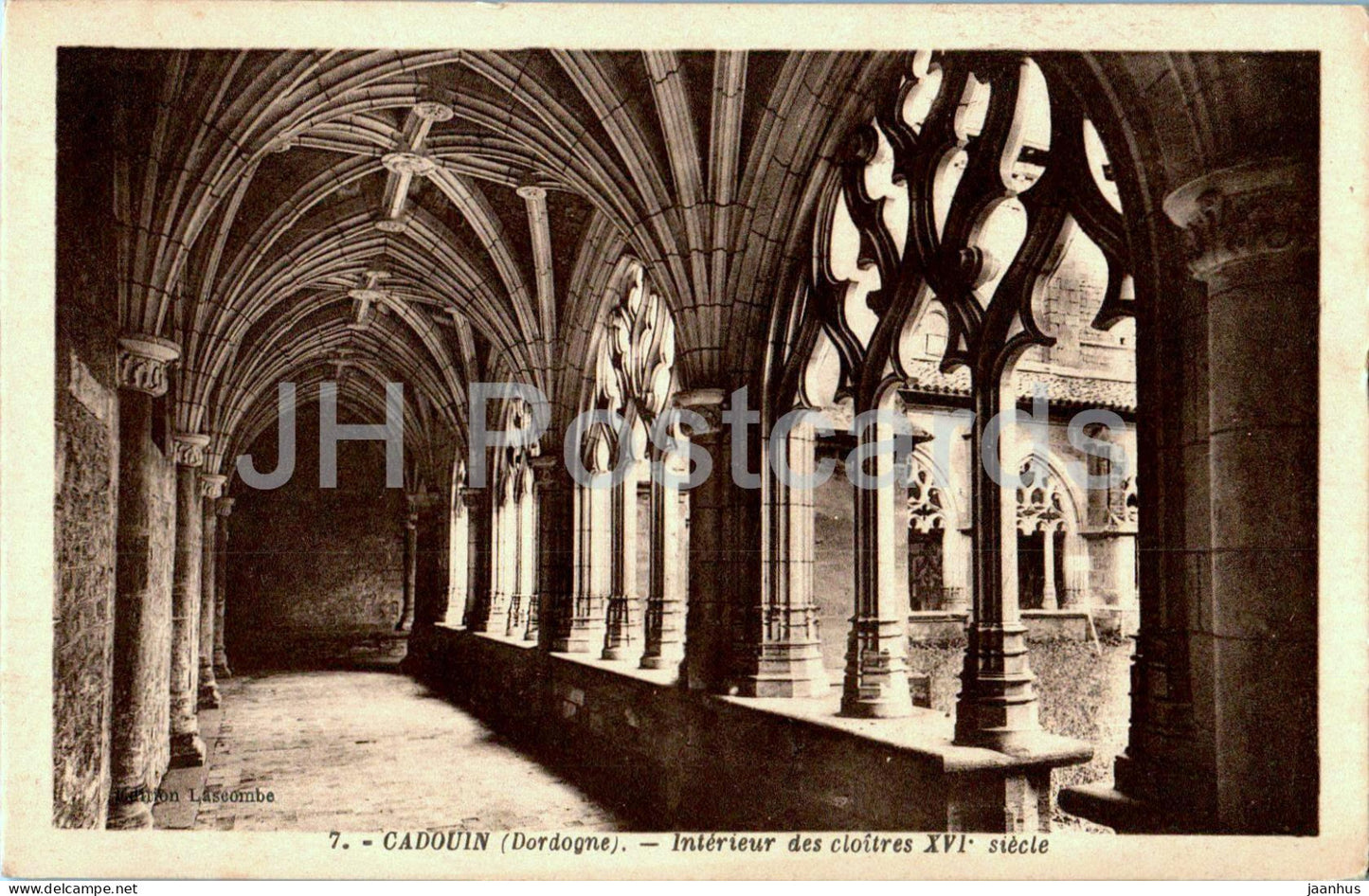 Cadouin - Interieur des Cloitres - Interior of the Cloister - 7 - old postcard - France - unused - JH Postcards