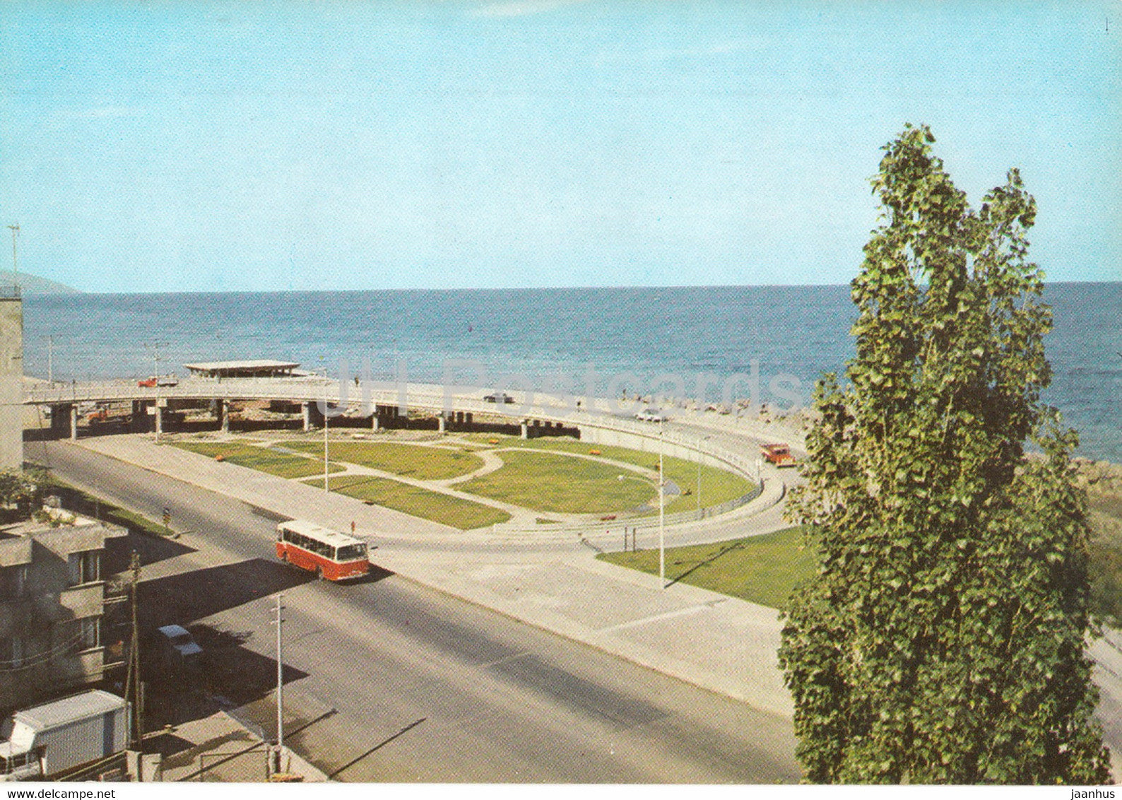 Trabzon - General view from the beach passages - bus - 1987 - Turkey - used - JH Postcards