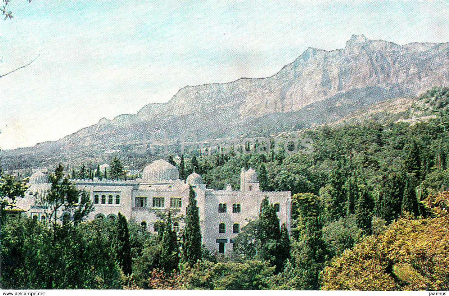 Red banner sanatorium Miskhor - Crimea - Ukraine USSR - unused - JH Postcards