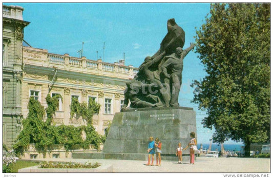 battleship Potemkin heroes monument - Odessa - 1975 - Ukraine USSR - unused - JH Postcards