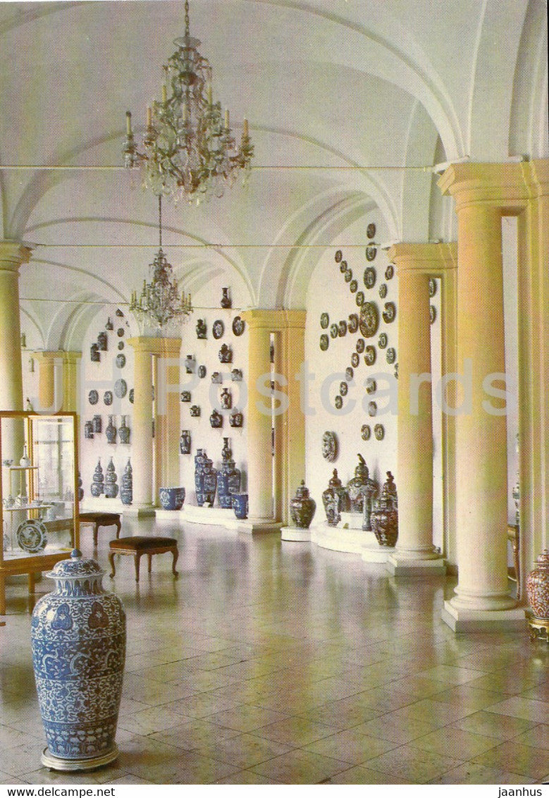 Bogengalerie der Porzelansammlung im Zwinger - porcelain - Porzelansammlung - Zwinger - DDR Germany - unused - JH Postcards