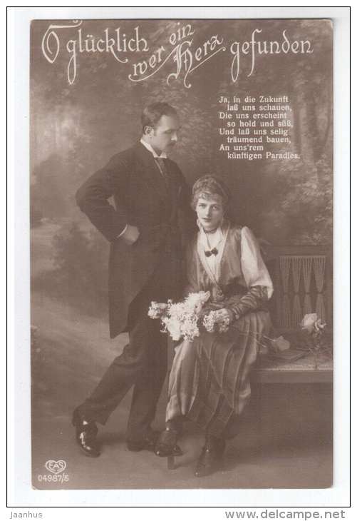 Man and Woman - couple - Glücklich wer ein Herz gefunden - EAS 04987/5 - old postcard - unused - JH Postcards