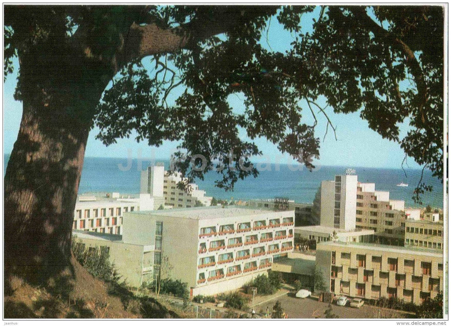 buildings - sea - Albena - 1976 - Bulgaria - unused - JH Postcards