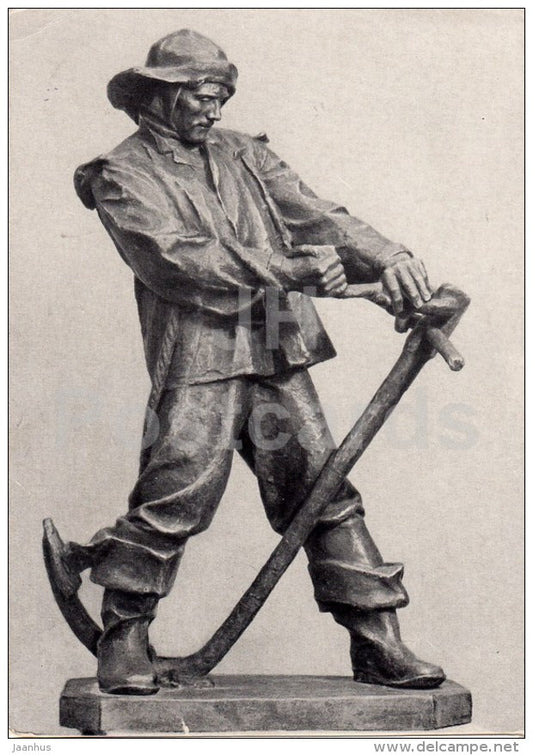sculpture by L. Tolli - 1 - Fisher - Estonian art - 1957 - Russia USSR - unused - JH Postcards