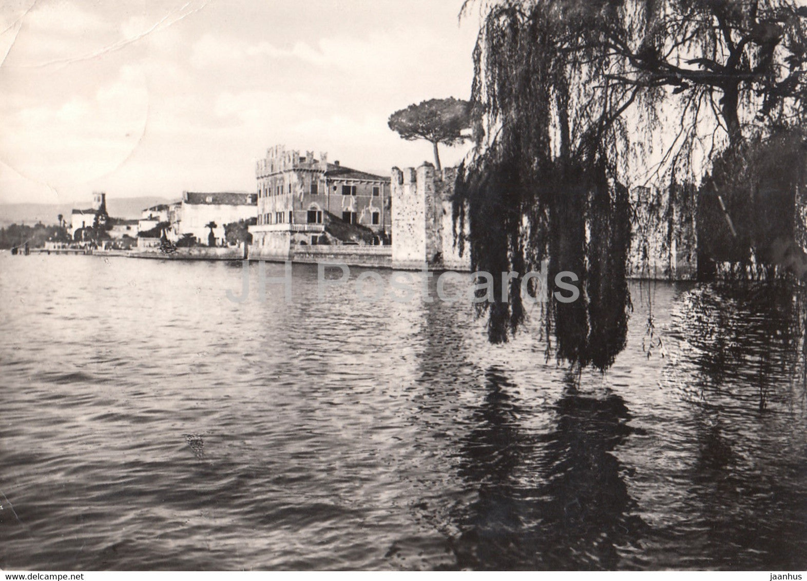 Lago di Garda - Lazise - 2574 - Italy - used - JH Postcards