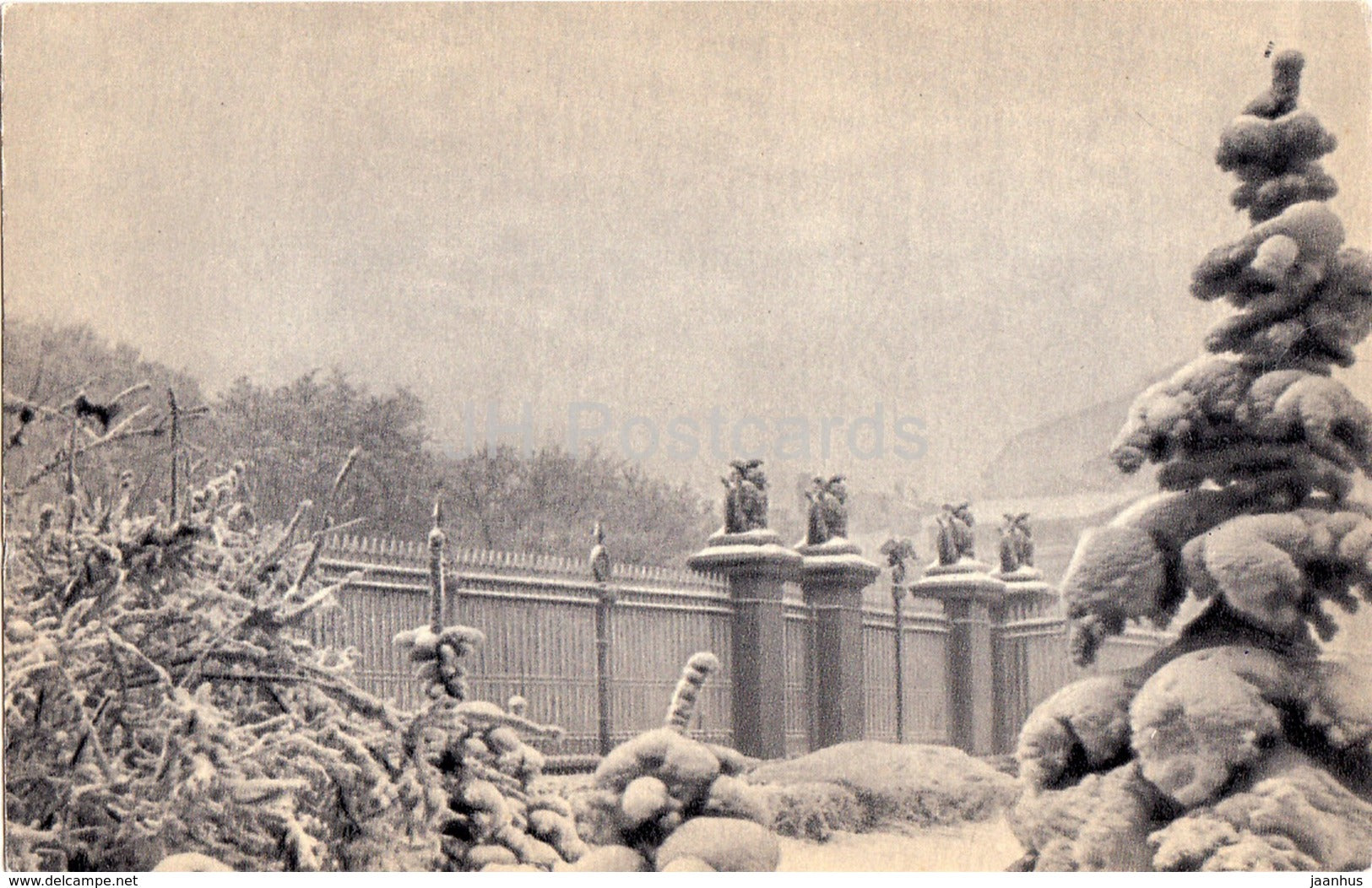 Leningrad - St. Petersburg - Railings of the Russian Museum - Cast iron lace work - 1970 - Russia USSR - unused - JH Postcards