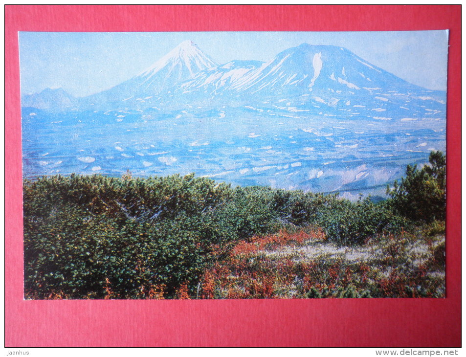 Kronotsky Nature Reserve . Kronotsky and Krasheninnikov volcanoes - Kamchatka - 1981 - Russia USSR - unused - JH Postcards