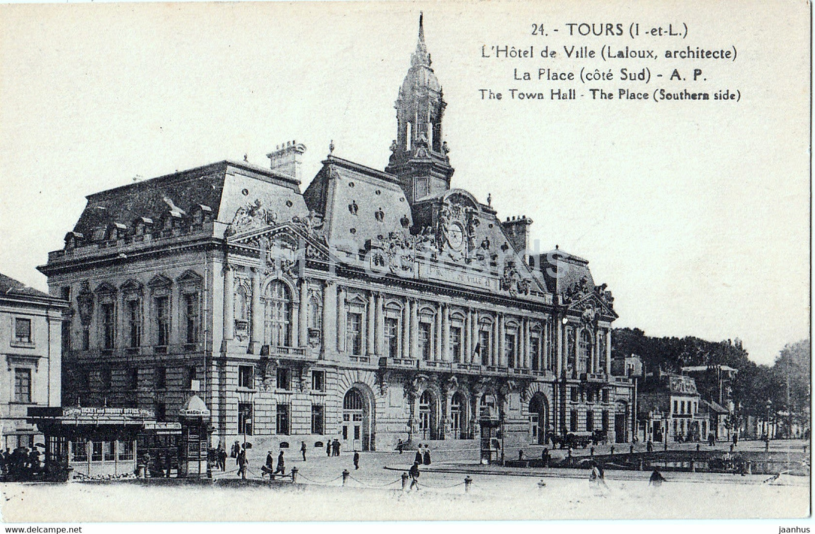 Tours - L'Hotel de Ville - La Place - Cote Sud - 24 - old postcard - France - unused - JH Postcards