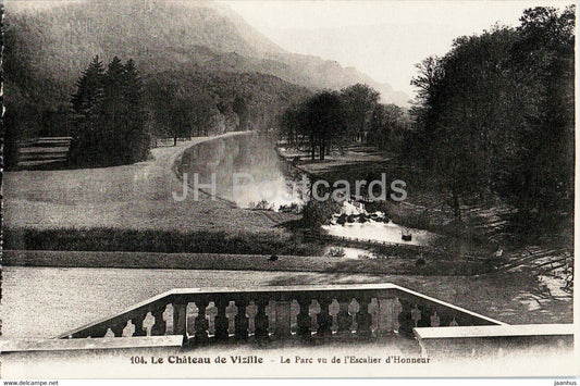 Le Chateau de Vizille - Le Parc vu de l'Escalier d'Honneur - 104 - old postcard - France - unused - JH Postcards
