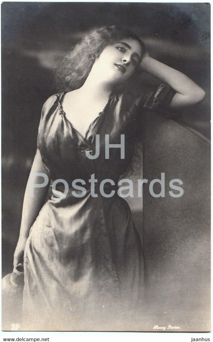 movie actress Henny Porten - movie - film - old postcard - 1919 - used - JH Postcards
