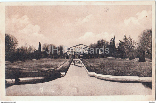 Cambo les Bains - Arnaga - Ancienne Maison d'Edmond Rostand - Les Jardins - old postcard - France - unused - JH Postcards