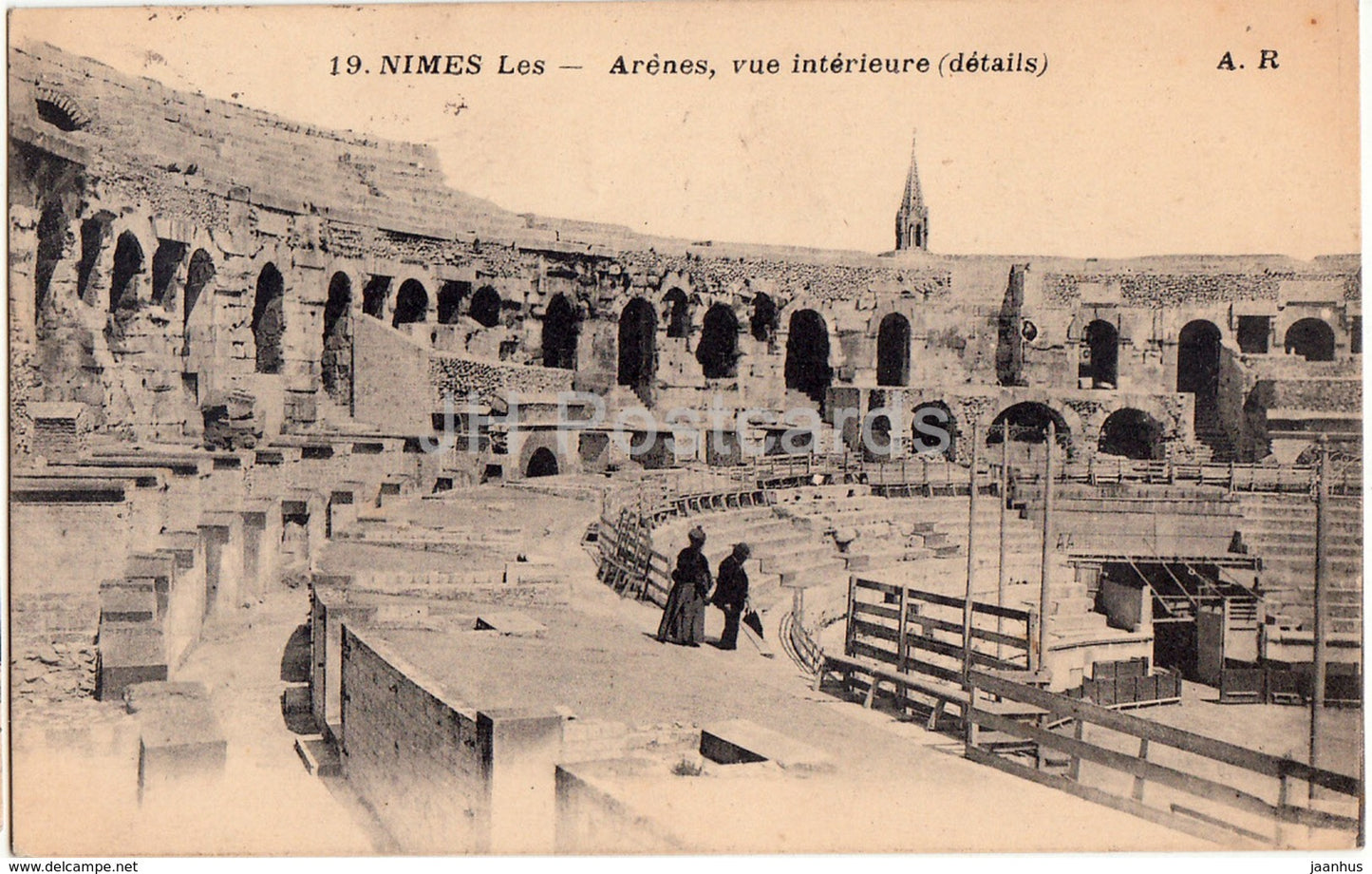 Nimes - Arenes vue interieure - 19 - old postcard - France - used - JH Postcards