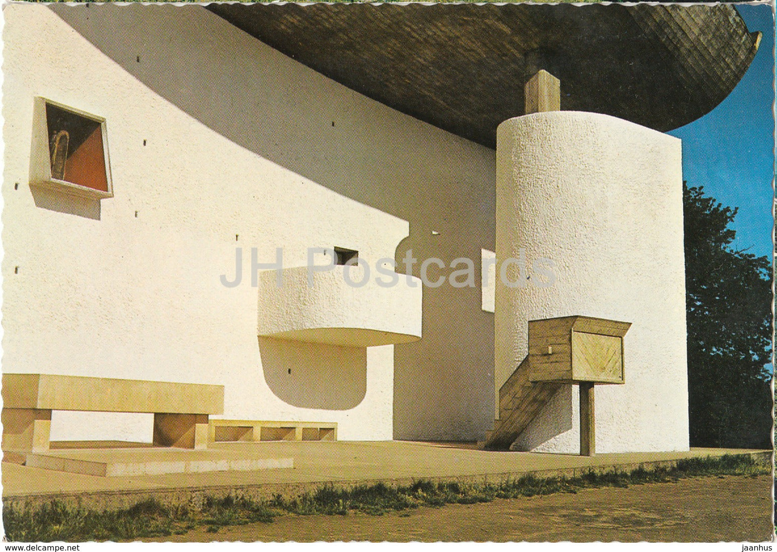 Ronchamp - Chapelle de Notre Dame du Haut - Le Choeur exterieur - 1968 - France - unused - JH Postcards