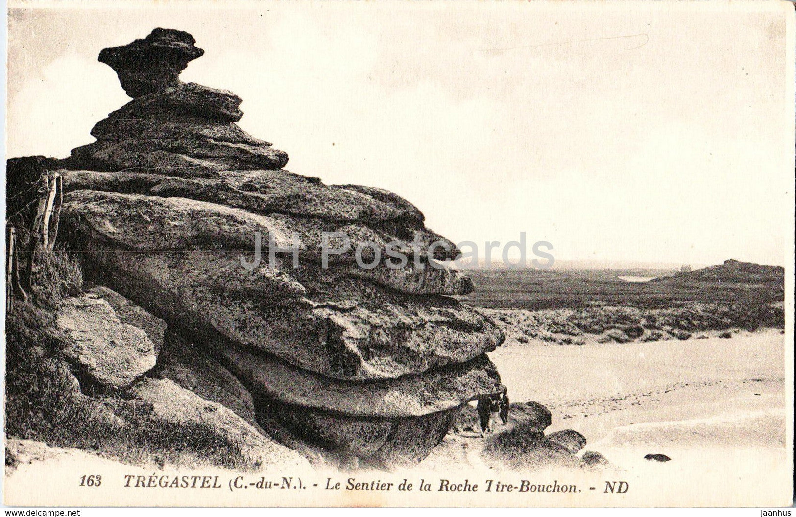 Tregastel - Le Sentier de la Roche Tire Bouchon - 163 - old postcard - France - unused - JH Postcards