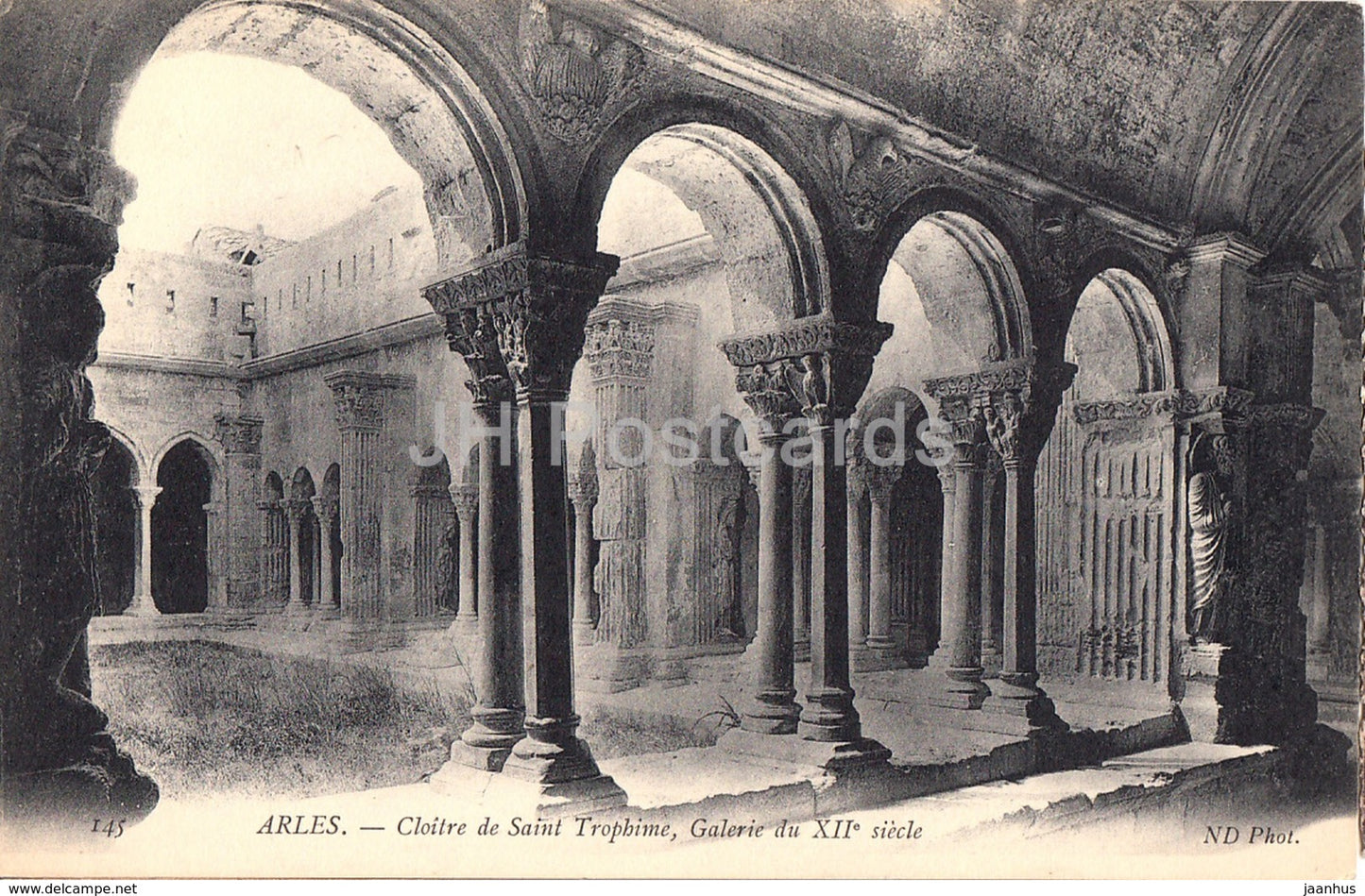 Arles - Cloitre Saint Trophime - Galerie - cloister - 145 - old postcard - France - unused - JH Postcards