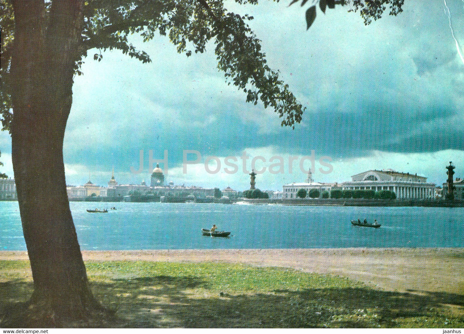 Leningrad - St Petersburg - View of the Spit of Vasilievsky Island - postal stationery - AVIA - Russia USSR - used - JH Postcards