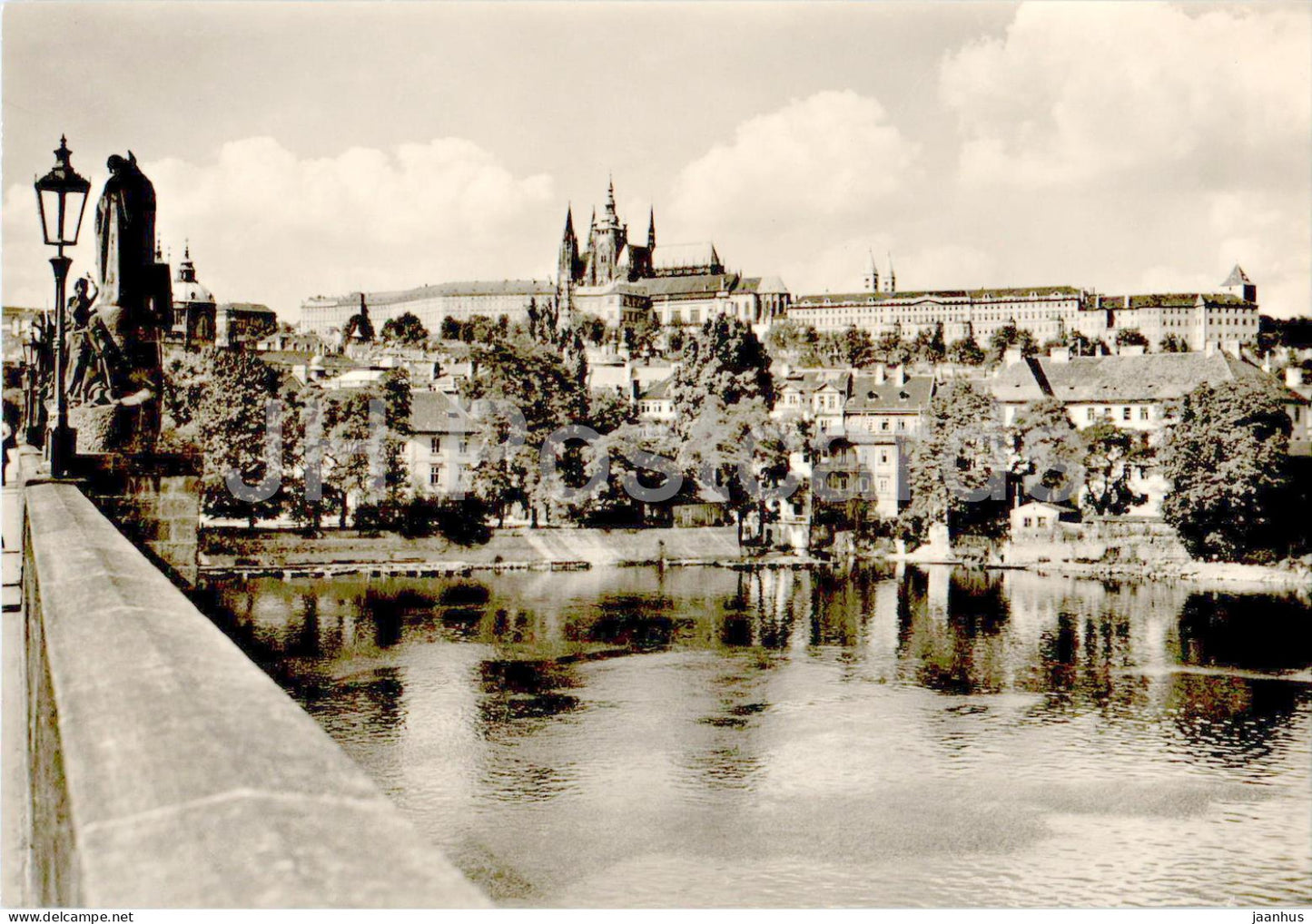 Praha - Prague - Prazsky Hrad z Karlova mostu - Prague Castle from Charles Bridge Czech Republic - Czechoslovakia - used - JH Postcards