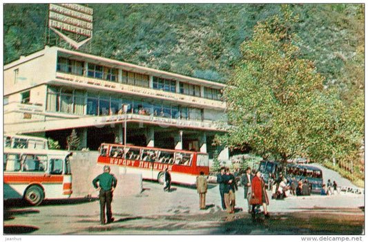 entrance to the caves - bus ikarus - New Athos Cave - Novyi Afon - Abkhazia - 1978 - Georgia USSR - unused - JH Postcards