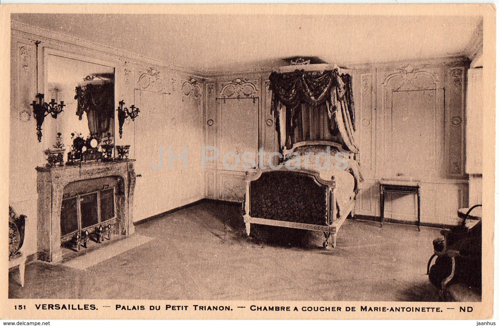 Versailles - Palais du Petit Trianon - Chambre a coucher - castle - 151 - old postcard - France - unused - JH Postcards