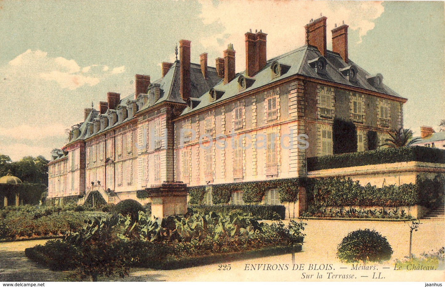 Environs de Blois - Menars - Le Chateau - Sur la Terrasse - castle - 225 - old postcard - France - unused