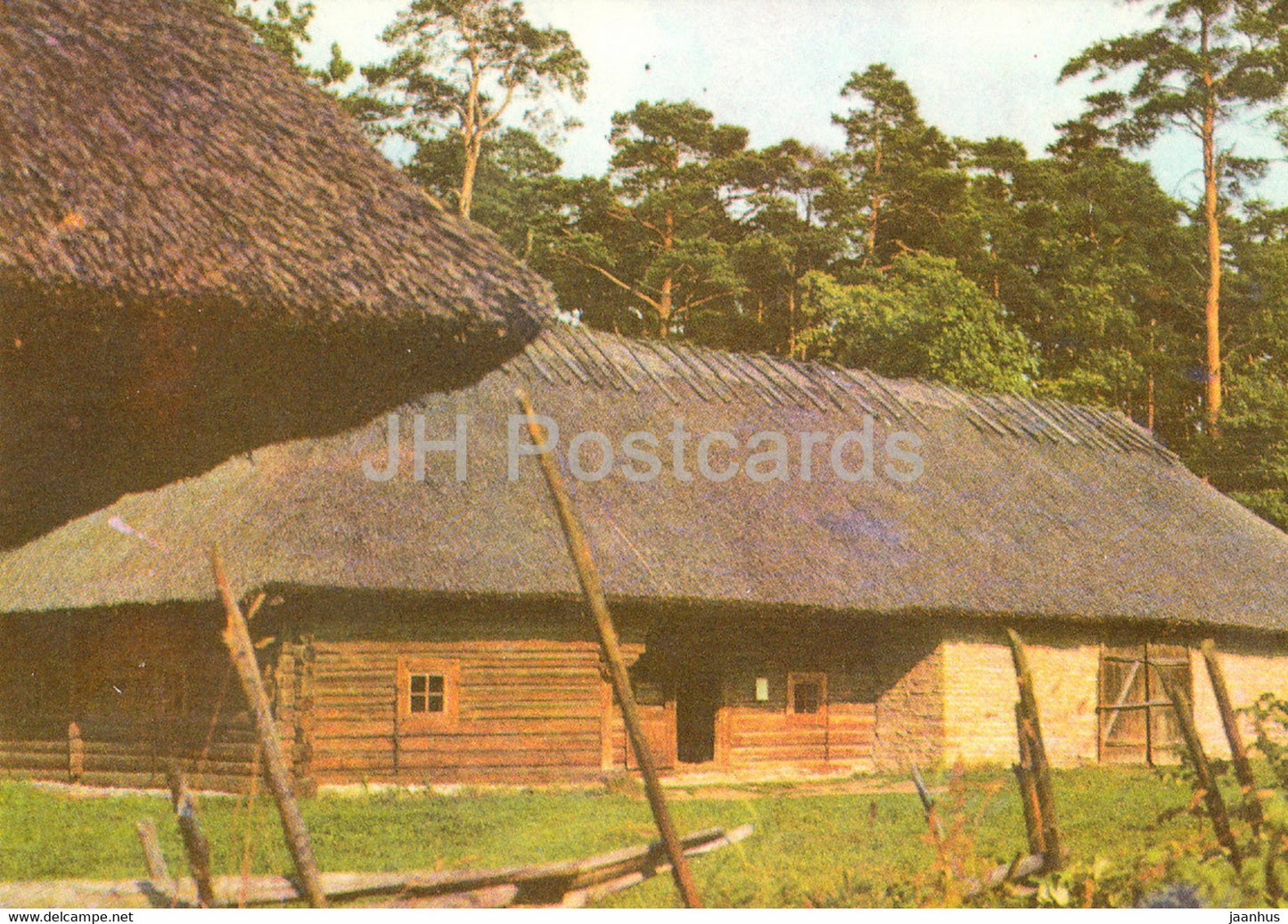 Estonian Open Air Museum - The North Estonian cottage cum threshing barn - 1977 - Estonia USSR - unused - JH Postcards