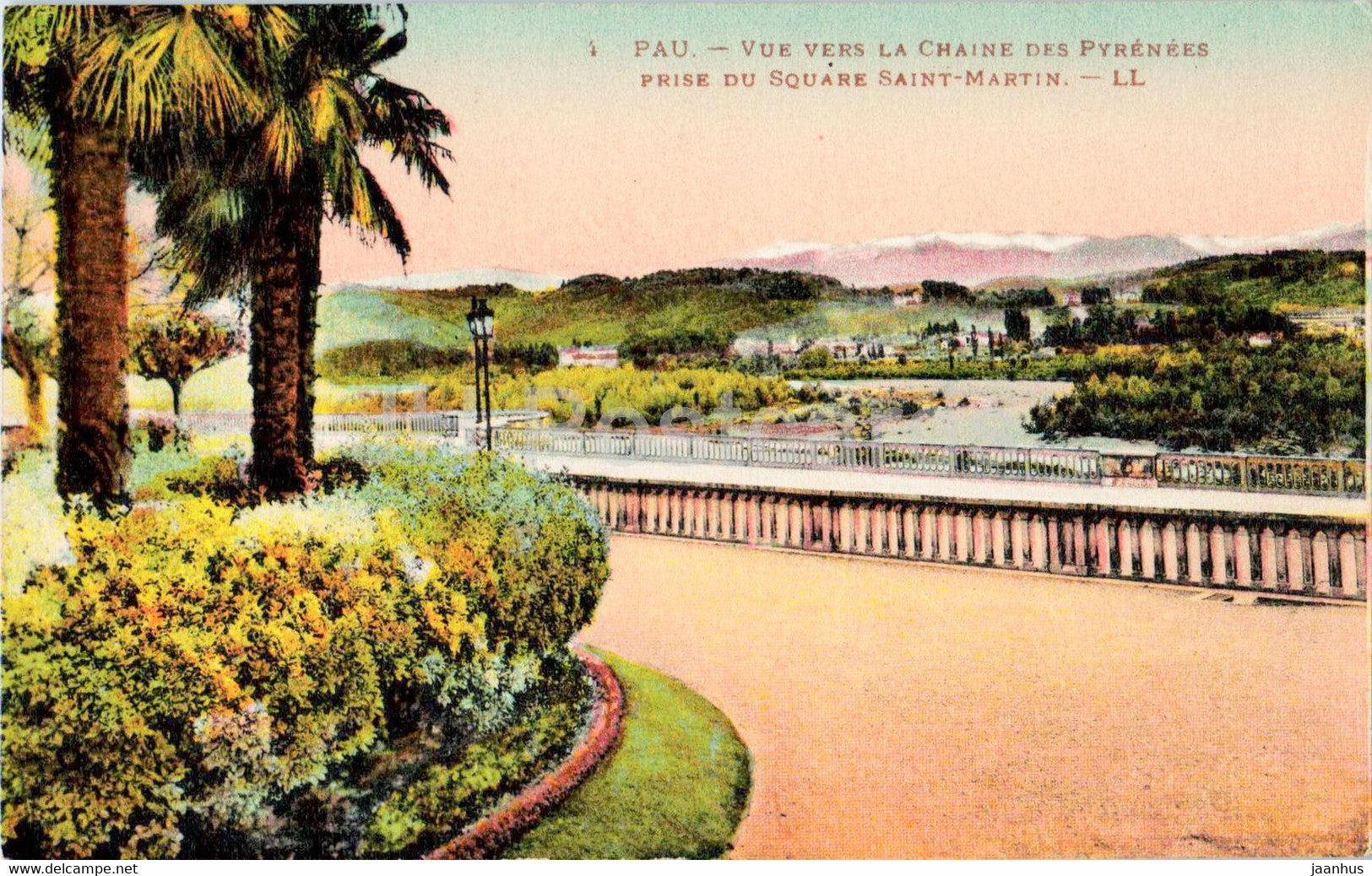 Pau - Vue vers la Chaine des Pyrenees - Prise du Square Saint Martin - 4 - old postcard - France - unused - JH Postcards