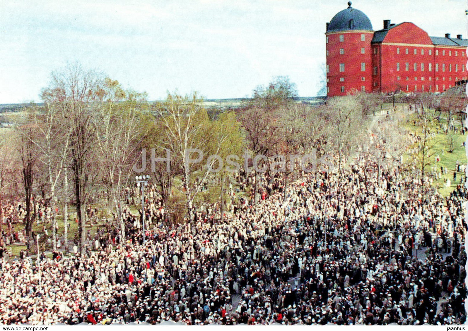 Uppsala - Valborgsmassoafton vid Slottet - Valborg Mass evening at the Palace - Sweden - unused - JH Postcards