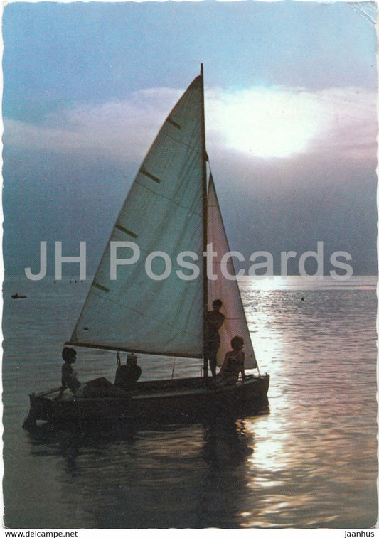 Udvozlet Balatonrol - Greetings from the lake Balaton - sailing boat - 1986 - Hungary - used - JH Postcards