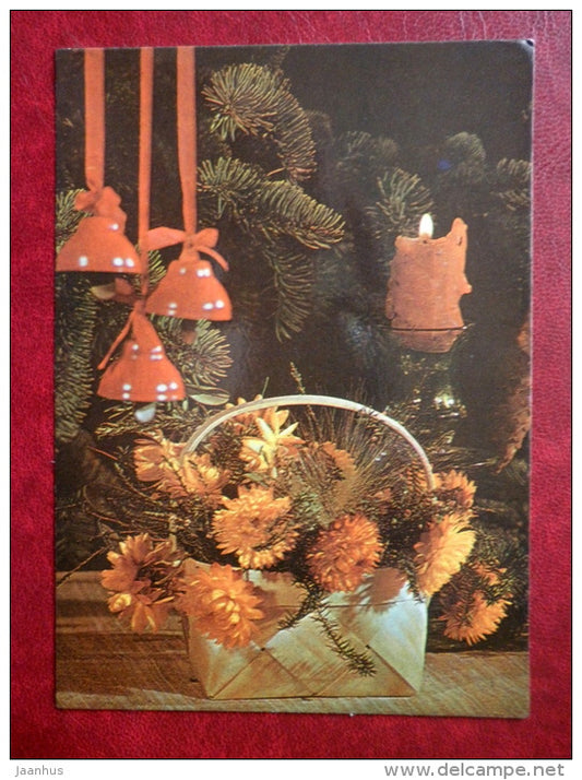 New Year greeting card - bells - candle - flowers - 1982 - Estonia USSR - unused - JH Postcards