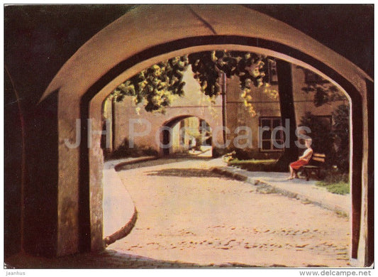 a University Quadrangle - Vilnius - old postcard - Lithuania USSR - unused - JH Postcards