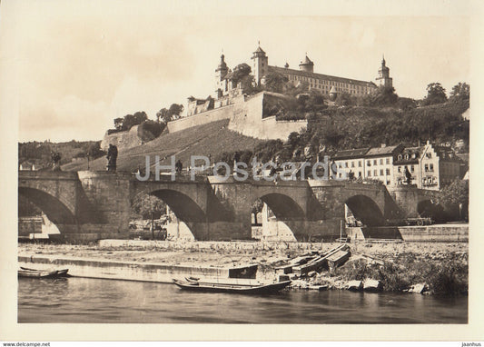 Wurzburg - Blick vom Main auf alte Mainbrucke und Festung Marienberg - old postcard - Germany - unused - JH Postcards
