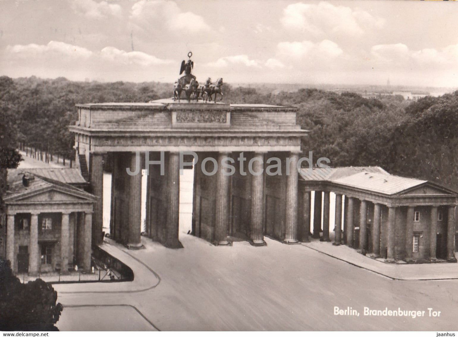 Berlin - Branderburger Tor - 14 - 1965 - Germany - used - JH Postcards