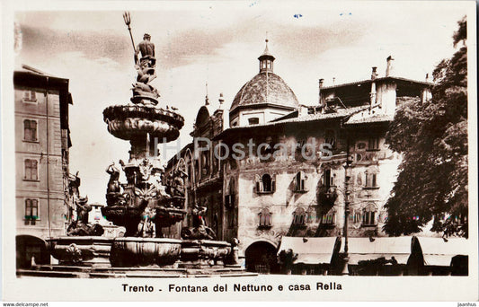 Trento - Fontana del Nettuno e casa Rella - 2531 - old postcard - 1926 - Italy - used - JH Postcards