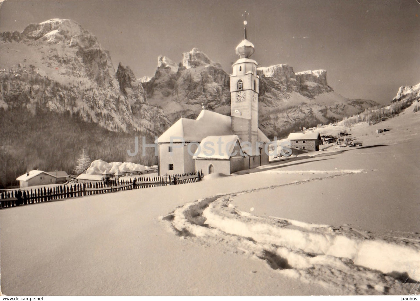 Val Badia - Dolomiti - Colfosco 1645 m - Italy - used - JH Postcards