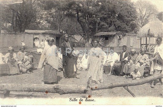 Salle de Danse - folk dance - costumes - Africa - old postcard - 1925 - unused - JH Postcards