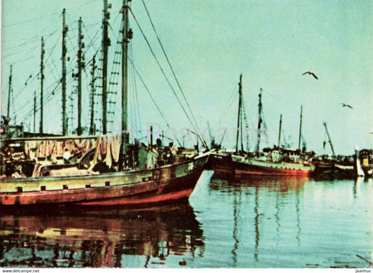 Liepaja - Fishing port of the Bolsheviks Collective - ship - 1963 - Latvia USSR - unused - JH Postcards
