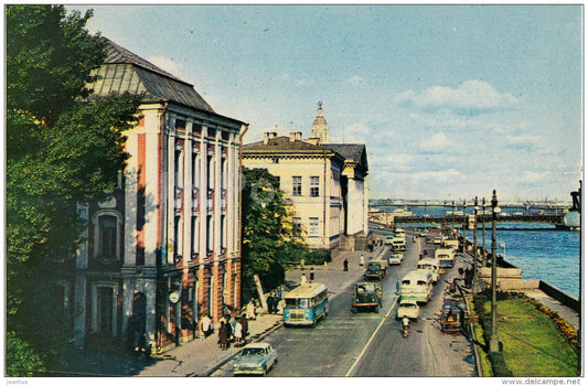 Zhdanov University - bus cars - Leningrad - St. Petersburg - 1967 - Russia USSR - unused - JH Postcards
