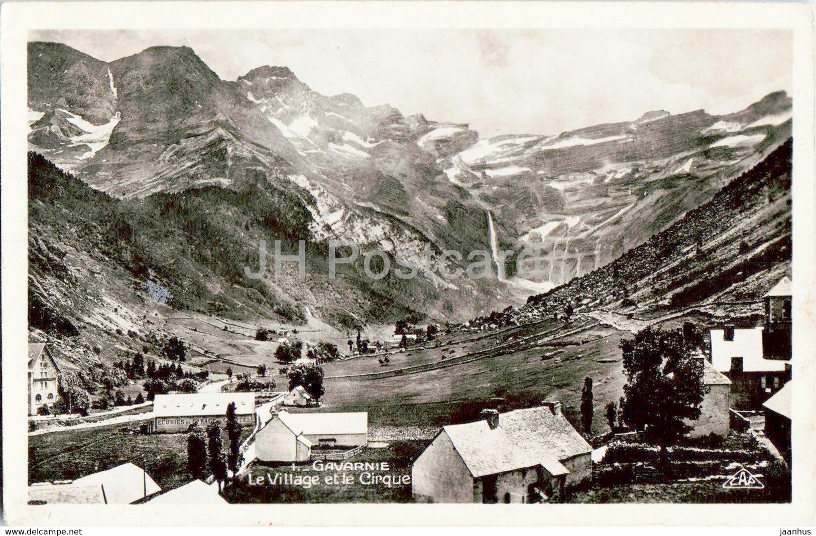 Gavarnie - Le Village et le Cirque - 1 - old postcard - 1947 - France - used - JH Postcards
