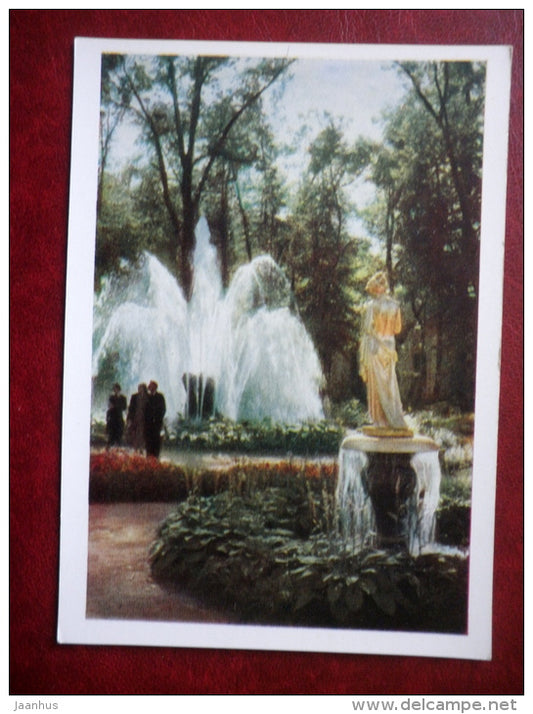 Monplaisir Garden , The Sheaf and The Bell fountains - Petrodvorets  - 1961 - Russia USSR - unused - JH Postcards
