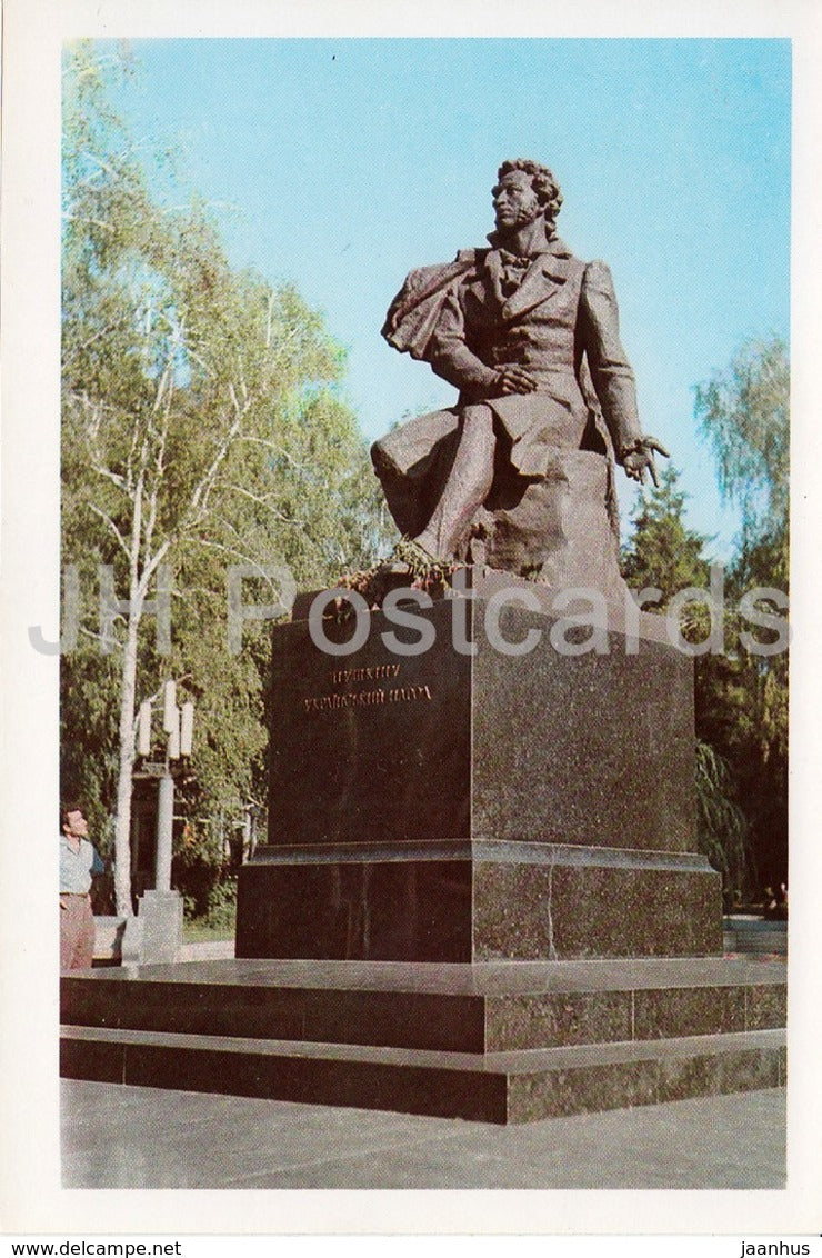 Kyiv - Kiev - monument to Russian poet Pushkin - Ukraine USSR - unused - JH Postcards